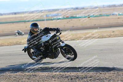 media/Feb-05-2023-Classic Track Day (Sun) [[c35aca4a42]]/Group 3/session 4 turn 4/